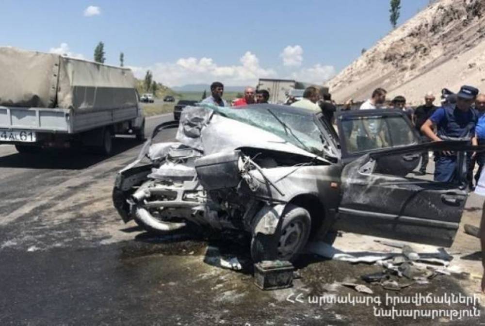 Երևան-Սևան ավտոճանապարհին ՃՏՊ-ի հետևանքով մեկ մարդ զոհվել է, երկուսը՝ վիրավորվել