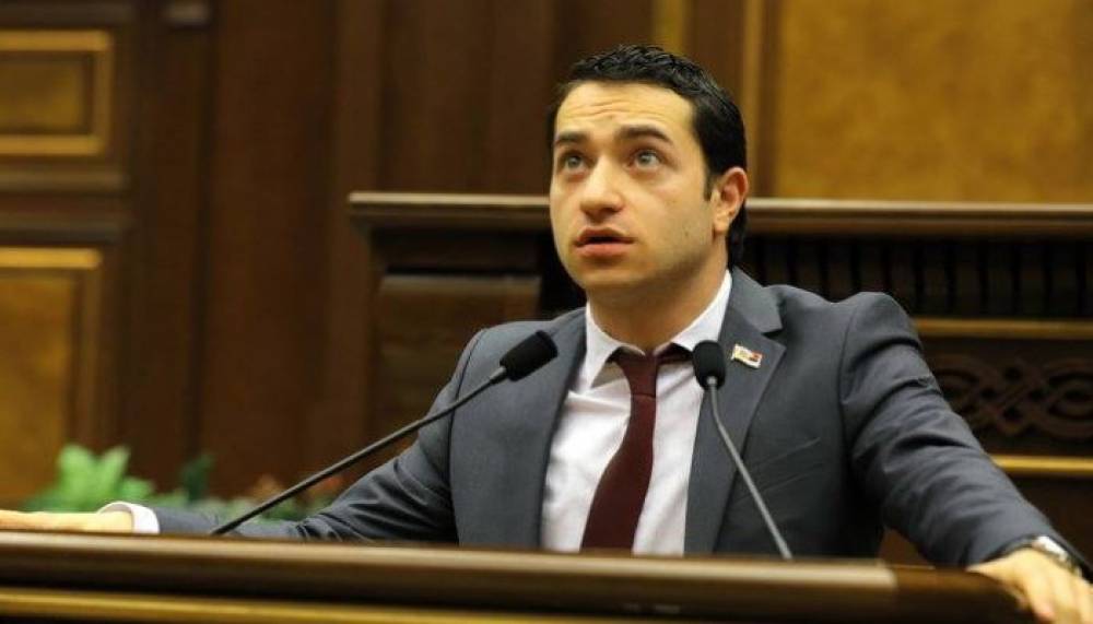 «Քիչ առաջ «Աստղիկ» ԲԿ-ից ստացա #COVID_19-ի թեստի պատասխանը». Մխիթար Հայրապետյան