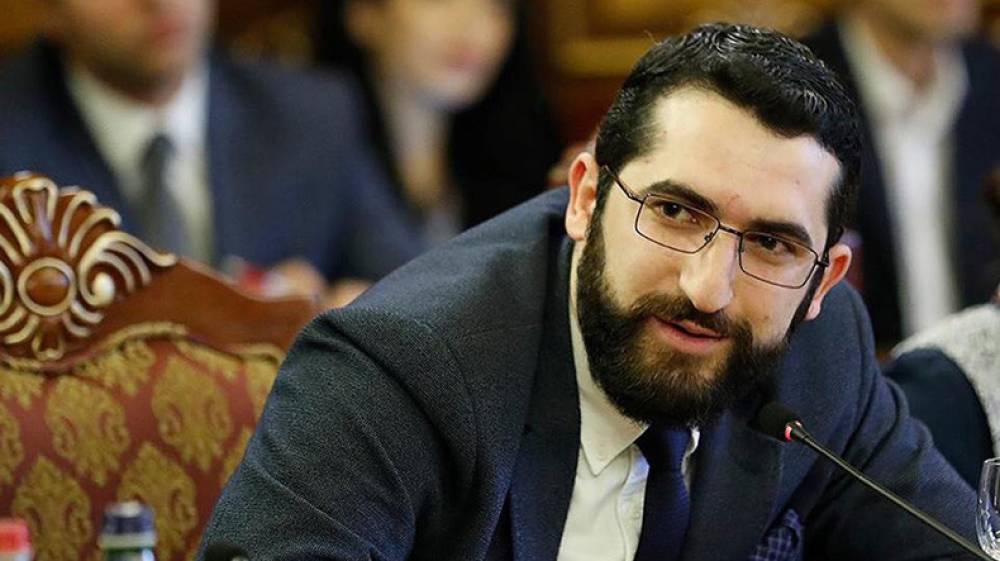 Հունիսի 20-ից հետո, եթե կապիտուլյանտը մնա մեր երկրի ղեկին, հանձնելու են մեզ բոլորիս. Վարուժան Գեղամյան