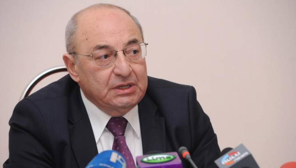 Տեր-Պետրոսյանը միշտ թեւաթափ է անում մեր ժողովրդին եւ զրկում նրան մեծ նպատակների ձգտումից. Վազգեն Մանուկյան