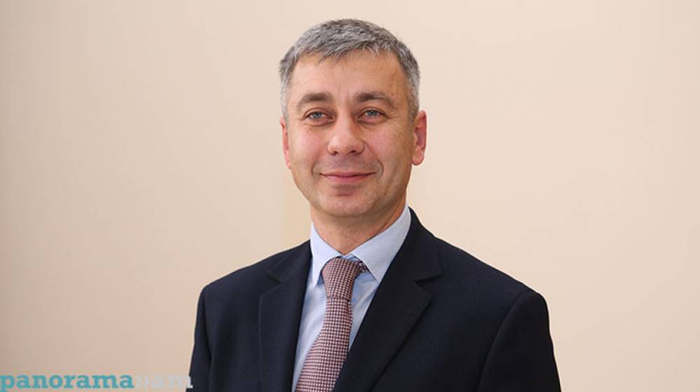 Դեսպան՝ 3 տարով․ Վլադիմիր Կարապետյանի նշանակումը քաղաքակա՞ն նպատակներով է  . «Հրապարակ»