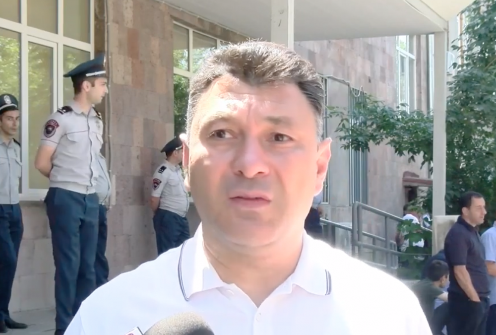 ՀՀԿ-ն նստելուց չի վախենում,նստելու ենք դուրս էլ ենք գալու,Նիկոլին  թույլ չենք տալու Արցախը թշնամուն հանձնի. Շարմազանով