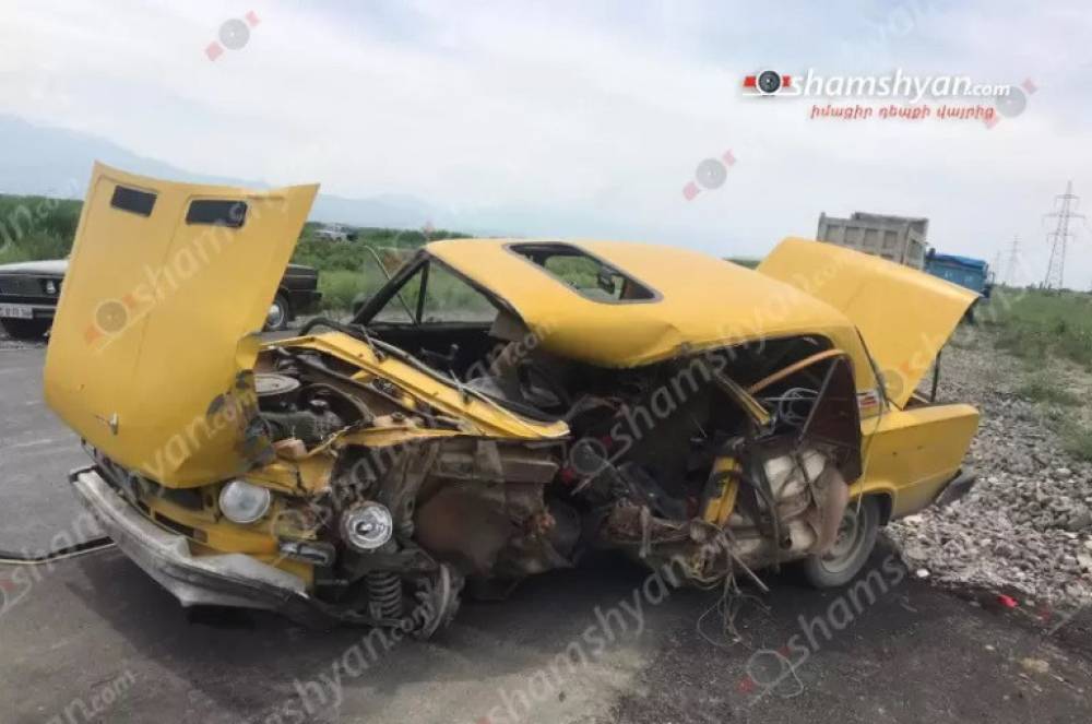 Արարատի մարզում բախվել են «06»-ն ու «ԶԻԼ»-ը, կան վիրավորներ․ Shamshyan.com (լուսանկարներ)