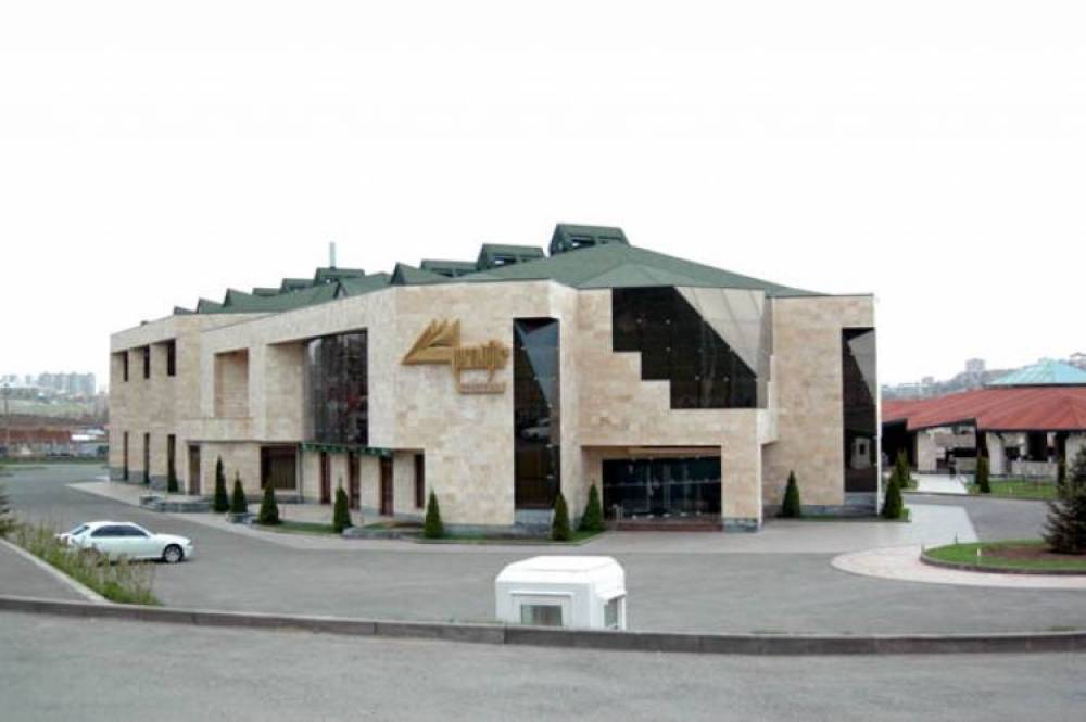 Էլիտար հարսանիք, որից առաջ հյուրերին «խուզարկել են». «Հրապարակ»