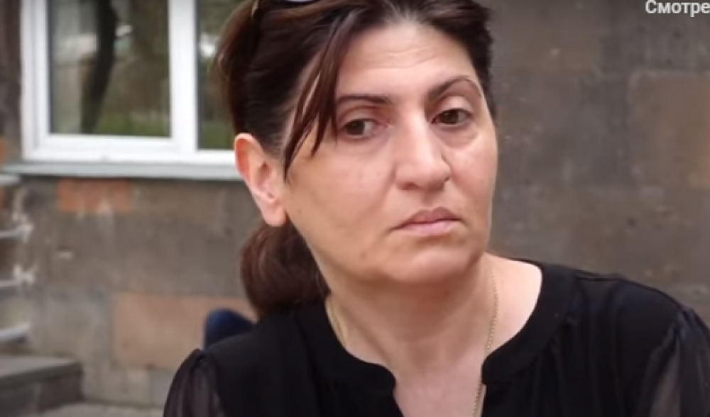 Բա որ Աշոտ Փաշինյանը հերոս էր, ինչի՞ իրեն մեքենայից դուրս քցեց, կասկադյորական տրյուկներ արեց. զոհվածի մայր (տեսանյութ)