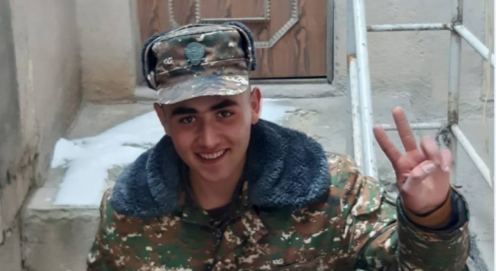 «Հիմա ես եմ քեզ ասում՝ իմ տեսածը մեզանից հետո եկողները չտեսնեն». Ղազար Սարուխանյանը զոհվել է Վարանգաթաղ բարձունքի պաշտպանության ժամանակ