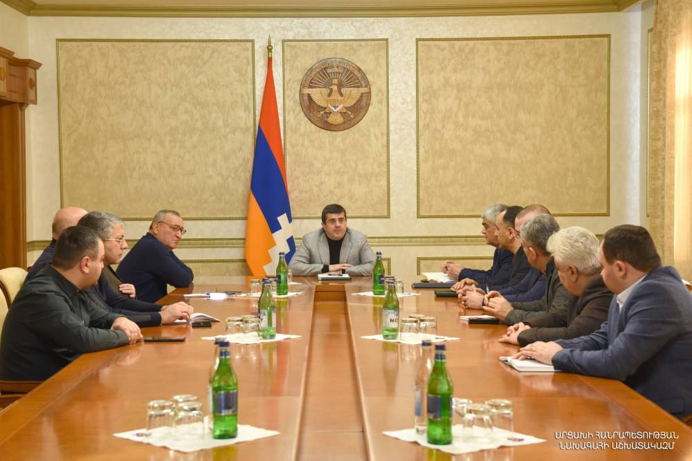 Մանրամասներ Արայիկ Հարությունյանի ու պատգամավորների հանդիպումից. «Ժողովուրդ»