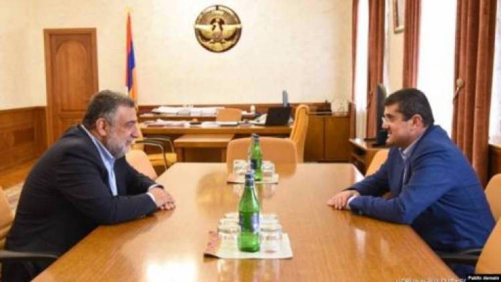 Ինչ են քննարկել Արայիկ Հարությունյանն ու Ռուբեն Վարդանյանը. «Հրապարակ»