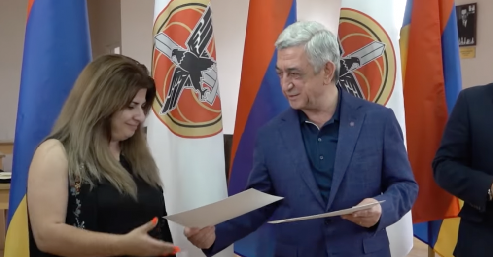 «Երբ ժամանակը գա, բոլորիդ հրավիրելու ենք ամենակարևոր մրցումներին». Սերժ Սարգսյանը պարգևատրել է արագ շախմատի մրցաշարի հաղթողներին