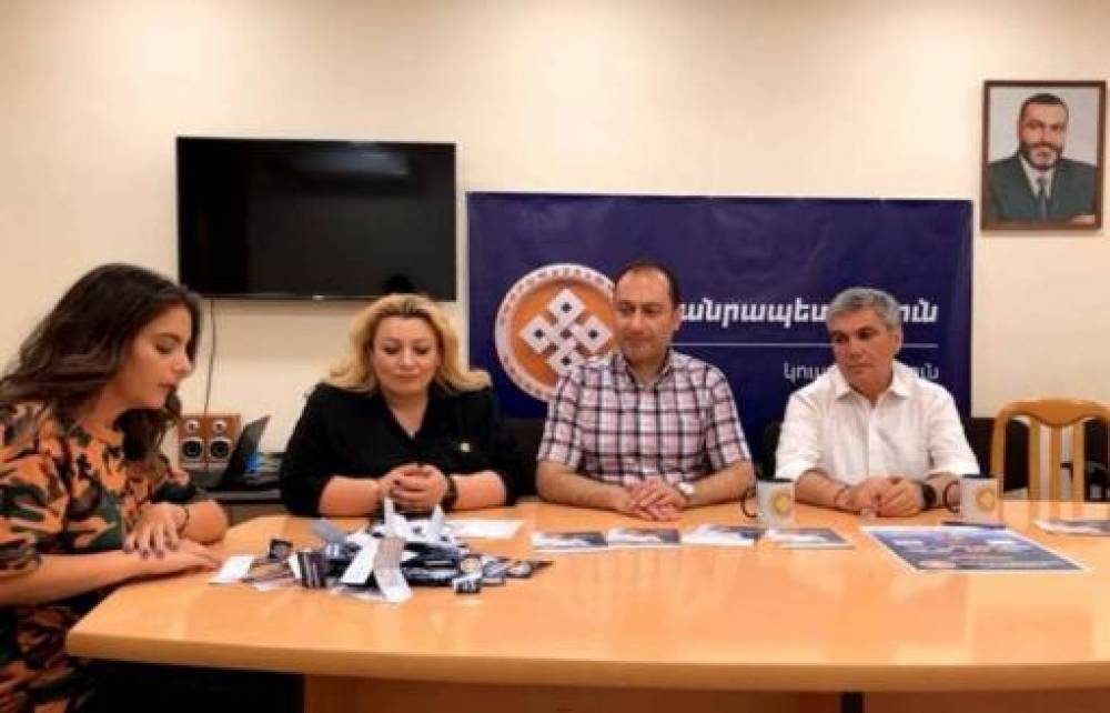 Արտակ Զեյնալյանին չե՞ն կարողանում համոզել գլխավորել Երևանի ավագանու ընտրացուցակը․ «Հրապարակ»