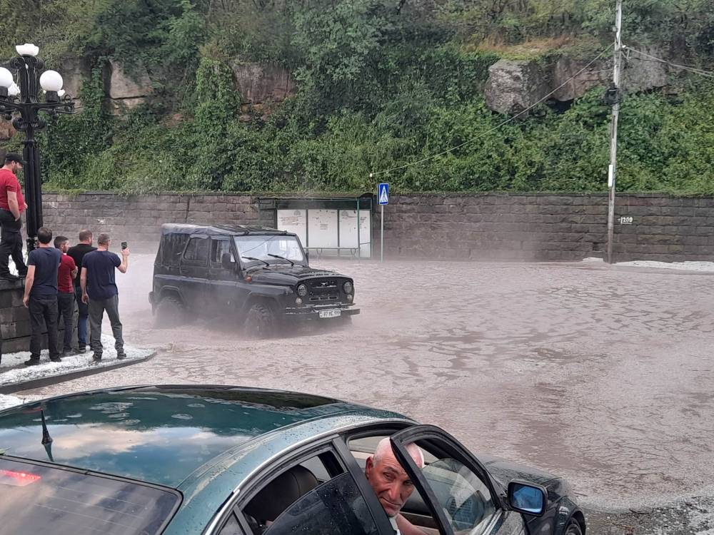 Իջևանը ևս վերածվել է Վենետիկի. (տեսանյութ)