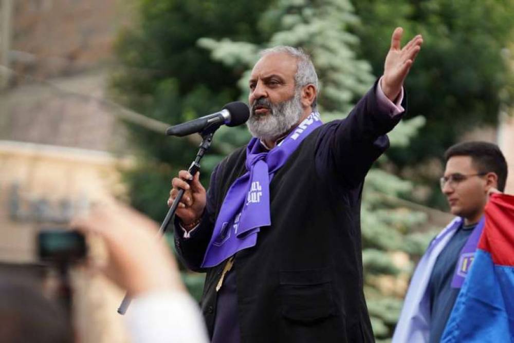 Կիրակի՝ 18․30 լինե՛նք Հանրապետական հրապարակում վերջնական գործողությունների համար․ Սրբազան