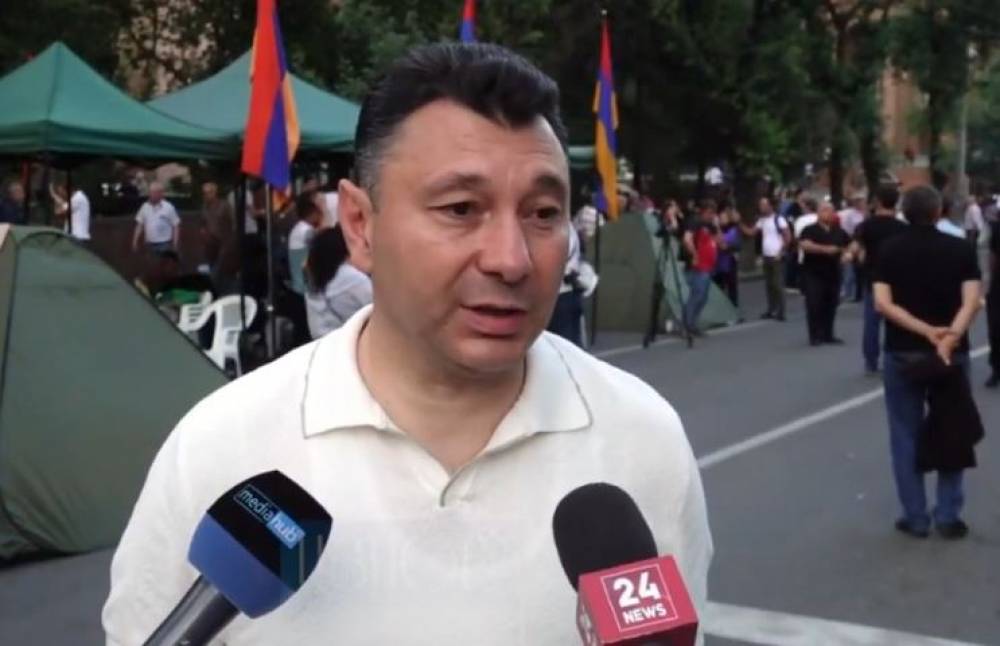 Հայաստանին սպասվում է տոտալ թրքացում. Էդուարդ Շարմազանով