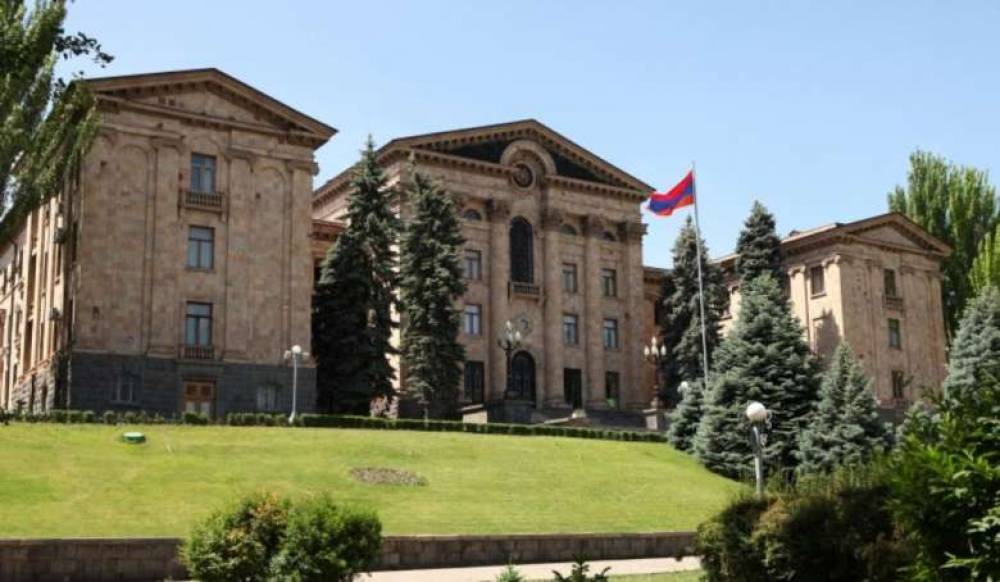 30 միլիոն դրամ՝ Ազգային ժողովի այգին միշտ ջրած պահելու համար