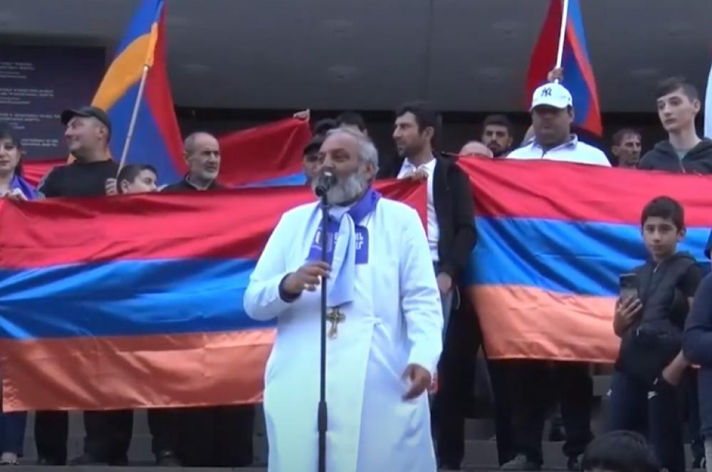 Վաղը, որ գամ Քննչական կոմիտե, Արգիշտի Քյարամյան, կտեսնենք՝ կկալանավորե՞ս, թե՞ չես կալանավորի. Բագրատ Սրբազան