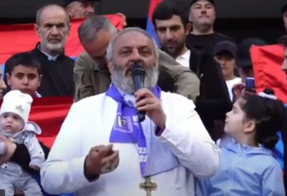 Մուրացկանի համար չկա խաղաղություն, այսօր տեղի է ունենում միակողմանի զիջումներ, որին դեմ ենք. Սրբազան (տեսանյութ)