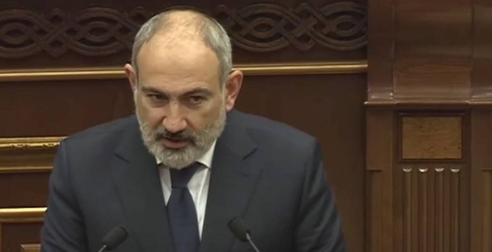 Փաշինյանն ասաց՝ սիրում է իրեն չսիրողներին, Աղվան Վարդանյանն էլ հակադարձեց՝ իջի ժողովրդին ասա