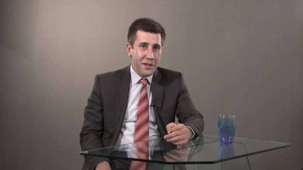 Դատարանի դահլիճից այսօր ազատ են արձակվել սրբազան պայքարի աջակիցներ` Գագիկ Համբարձումյանը, Ժորա Ավետիսյանը և տնային քաղկալանավոր Մեսրոպ Եսայանը․ փաստաբան