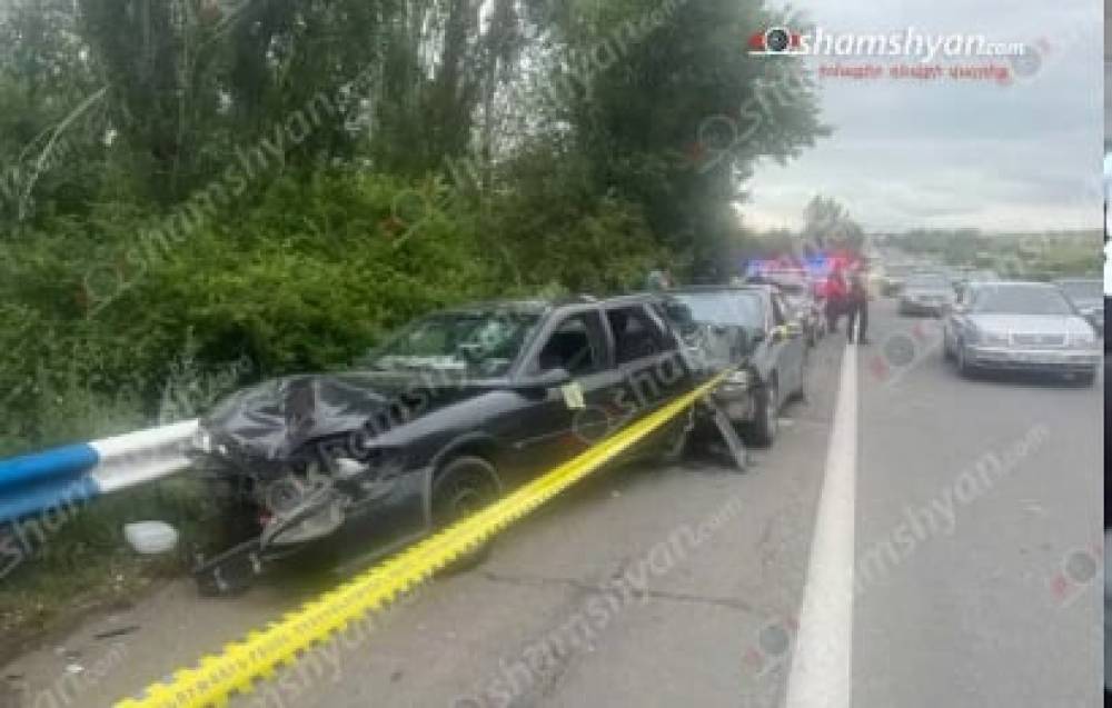 Mercedes-ը բախվել է հարսանեկան ավտոշարասյան մեքենային. կա զոհ և 4 վիրավոր