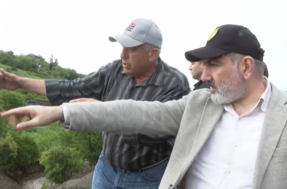 Փաշինյանը ծանոթացել է Կիրանցը շրջանցող ճանապարհների կառուցման ընթացքին (տեսանյութ)