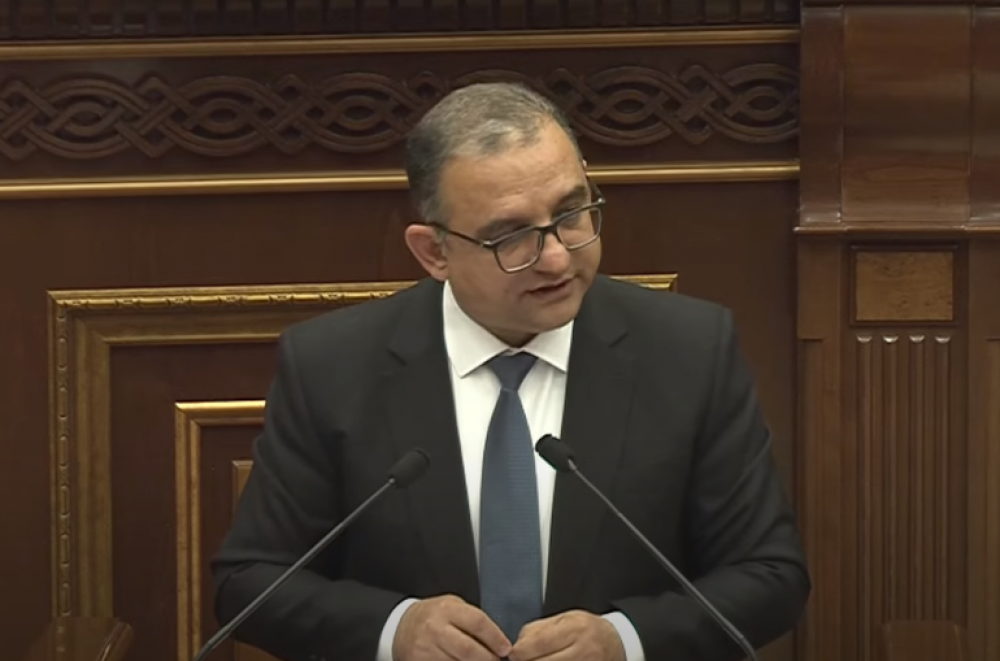 Պետությունը շուտով կսկսի ԼՂ-ից տեղահանվածների համար սոցիալական բնակարանների հիմնանորոգման աշխատանքները. փոխվարչապետ