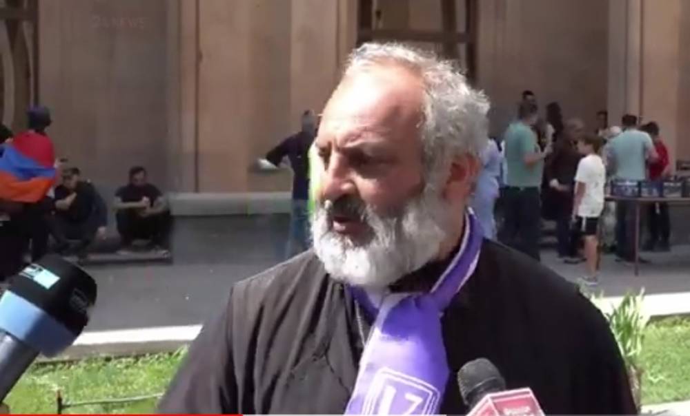 ԱԱԾ-ն հերքել է իմ՝ գործակալ լինելու մասին խոսքերը. ասողները պետք է պատասխան տան. Սրբազան