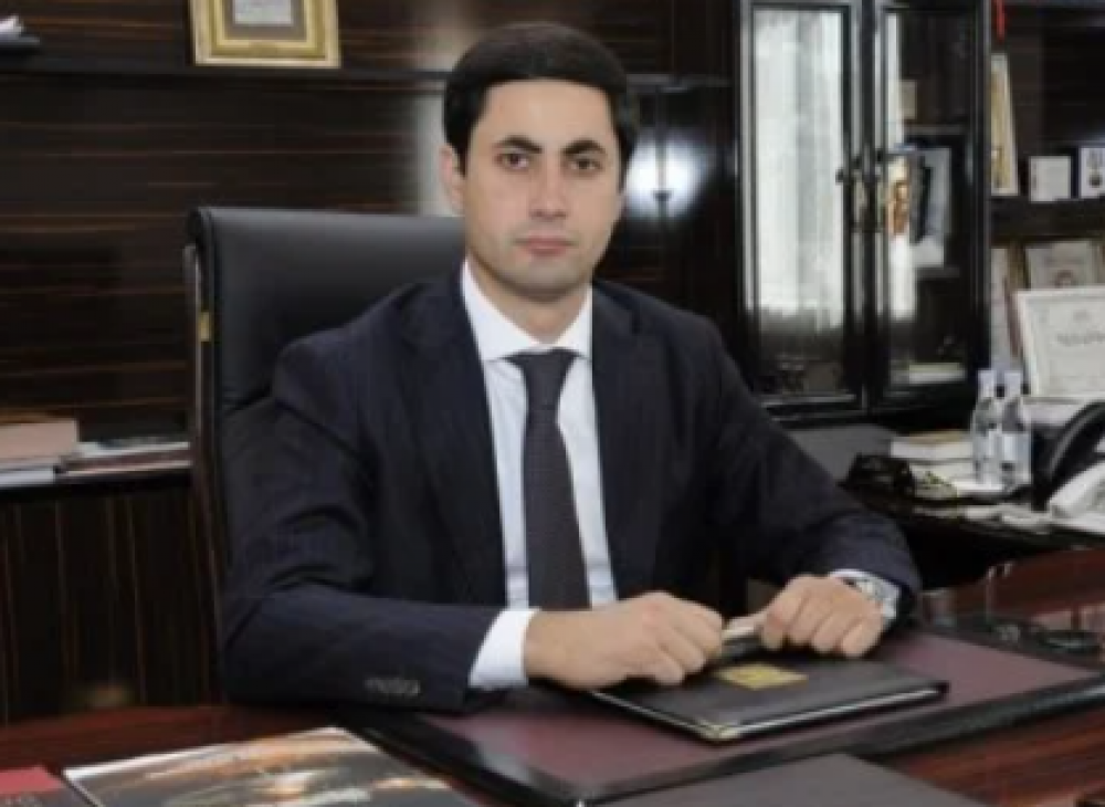 Սկանդալ ՔՊ-ում. ինչու Փաշինյանը «կատաղեց» Արայիկի ու Ռազի վրա․ «Իրավունք»