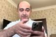 Այն սրբազանը, որ պետք է գնա իր քեռու կնկա հետ ինչ-որ բան անի, չի ասվել, թե ով է, որ բոլորին կասկածեն