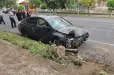Երևանում 33-ամյա վարորդը «Nissan Altima»-ով բախվել է ամբողջությամբ չորացած ծառին, տապալել այն, ապա՝ երկաթե սյանը