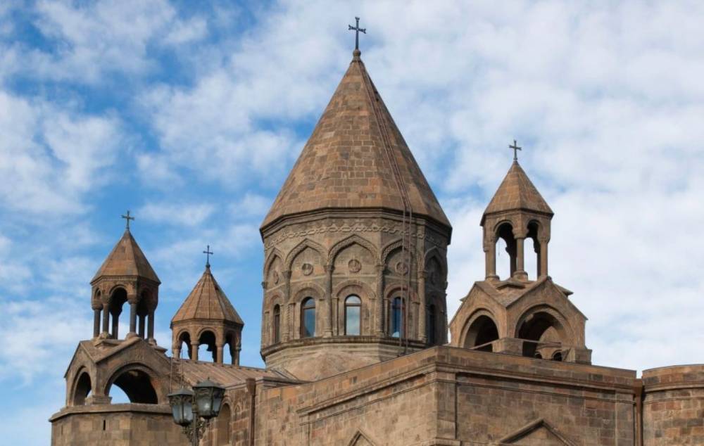 Նա պարզապես ասել է, որ աջակցում է Եկեղեցուն և, անհրաժեշտության դեպքում, պայմանականորեն ասած, կպայքարի Եկեղեցու համար. Մայր Աթոռի մեկնաբանությունը RT-ին