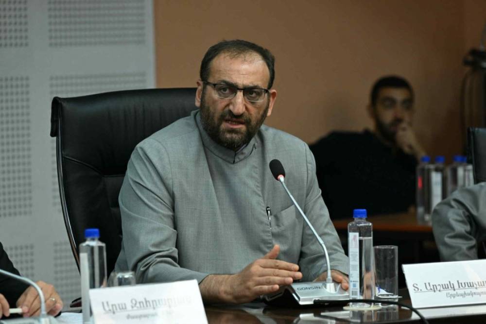 Տպավորություն է՝ Արցախը հանձնվել է, որովհետև կուսակրոնները խախտել են իրենց ուխտը. Սրբազան