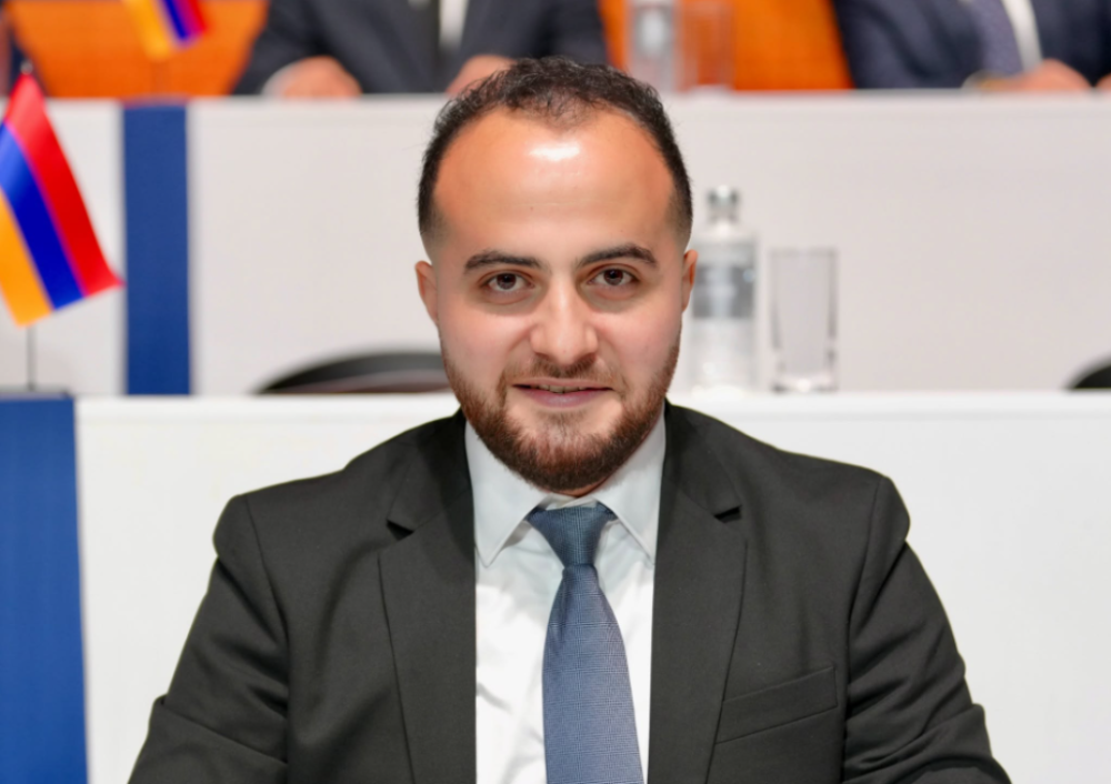 Պինդ մնացեք, ուժեղ մնացեք, որ ունենանք այն վերջնարդյունքը, որի համար համախմբվել ենք. «Ուժեղ Հայաստանի» անդամ