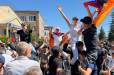 «Տանը ձեզ սպասում են մայրերը». Մարտունիում մեկնարկել է ամառային զորակոչը (տեսանյութ)