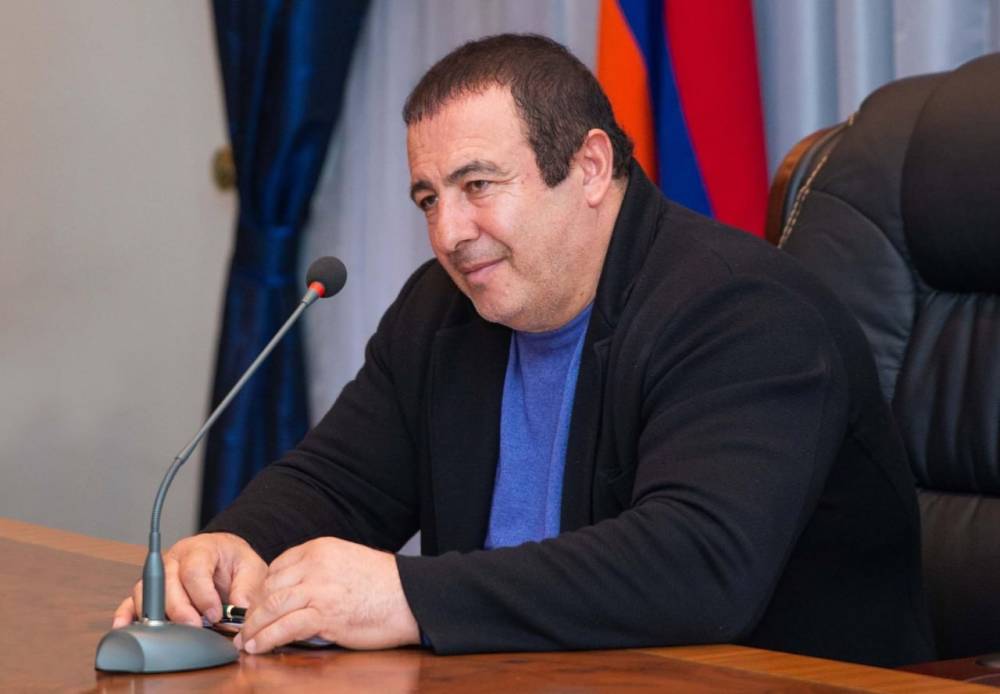 Գագիկ Ծառուկյանին անձեռնմխելիությունից զրկելու միջնորդություն է դատախազությունը ներկայացրել ԿԸՀ