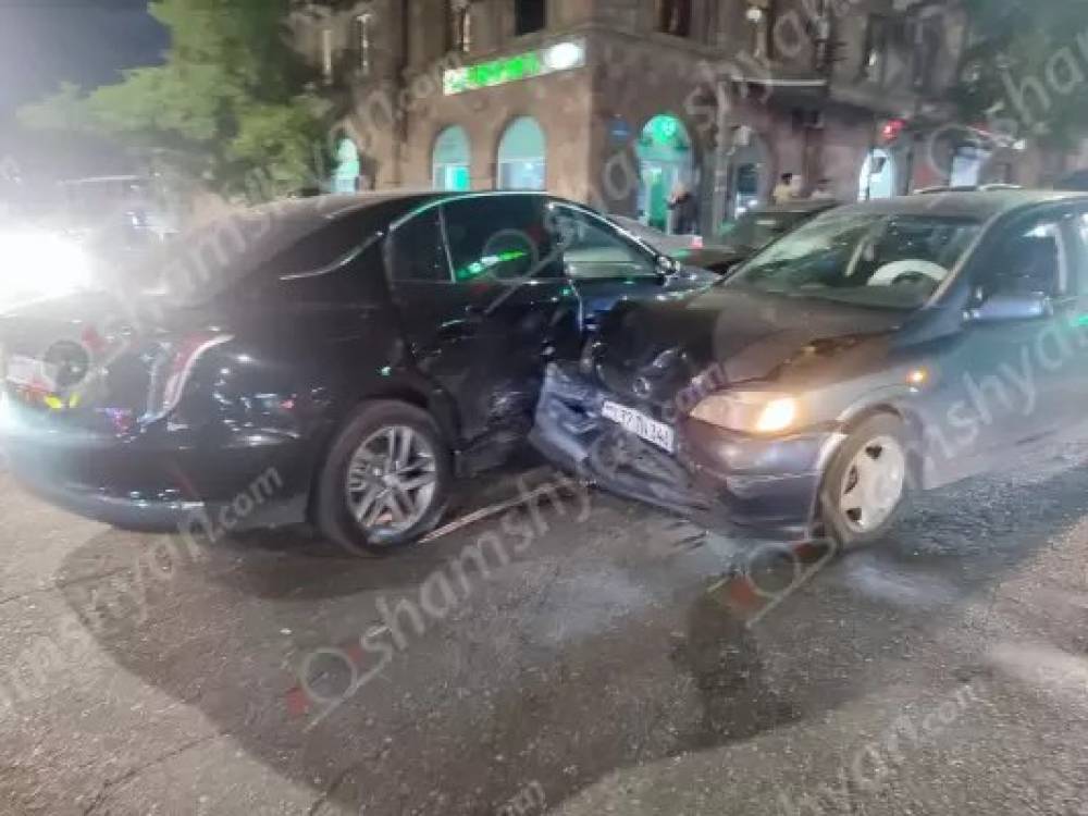 Ավտովթար՝ Երևանում. 4 վիրավորների մեջ կան անչափահասներ