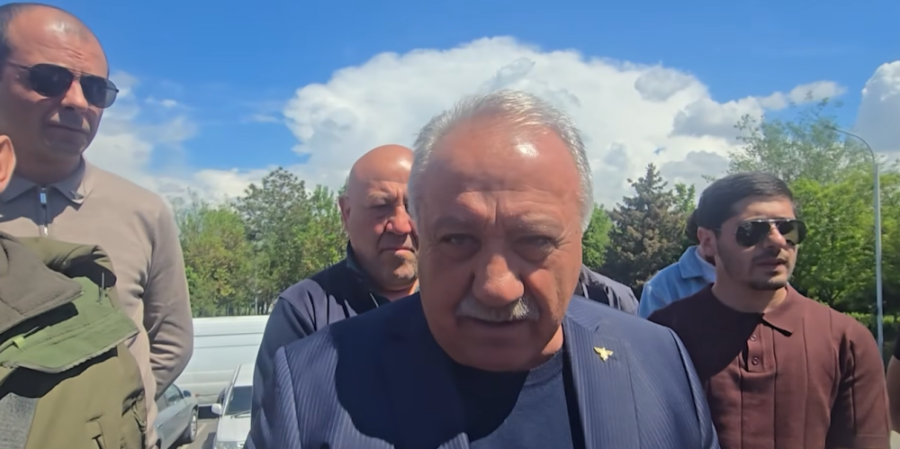 Սասուն Միքայելյանի որդիները տեռոր են անում․ «Հրապարակ»