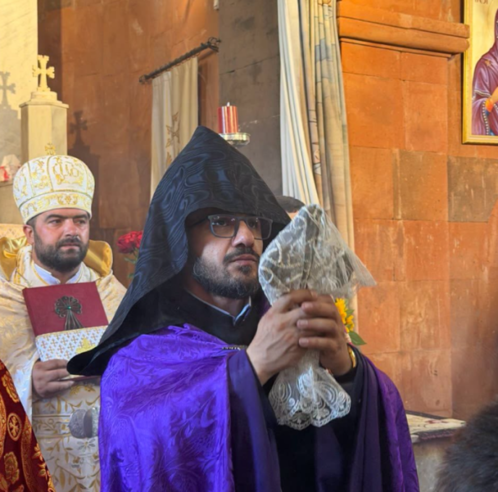 «Հայոց հավատո հայրը՝ Սուրբ Գրիգոր Լուսավորիչը, մեզնից հավատարմություն է սպասում՝ պահպանելու մկրտության ուխտը, սիրելու Եկեղեցին, ապրելու ճշմարիտ կյանքով». Գերաշնորհ Տեր Ռուբեն եպիսկոպոս Զարգար