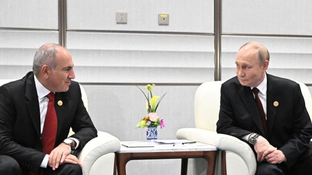 Արեւմուտքը թույլ չի տալիս զիջումների գնալ․ «Հրապարակ»