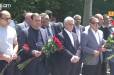 Սերժ Սարգսյանը և կուսակիցները ծաղիկներ խոնարհեցին Անդրանիկ Մարգարյանի շիրմաքարին