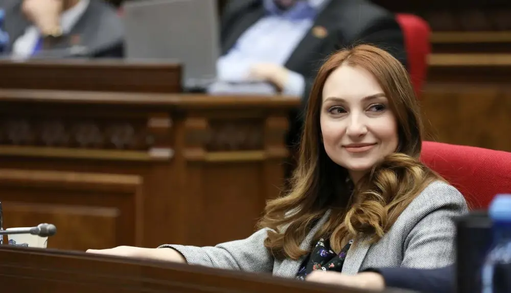Փաշինյանը որոշում ունի՝ ԱԺ փոխխոսնակներից մեկը լինելու է կին․ «Իրավունք»