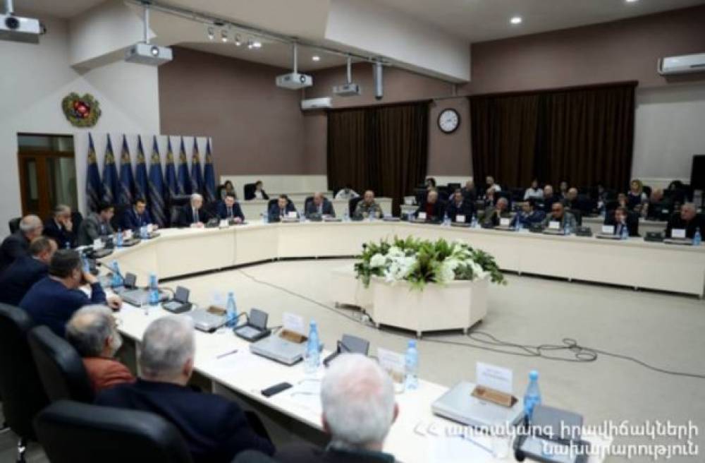 Մասնագետները ՀՀ ԱԻՆ-ում քննարկել են Հայաստանում կարկտահարության դեմ նոր միջոցների կիրառման հնարավորությունները