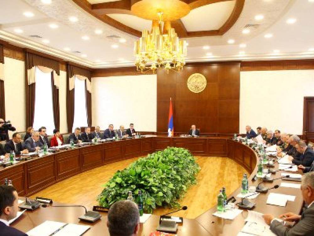 Բակո Սահակյանը նախագահել է Արցախի կառավարության նիստը. նա տվել է հանձնարարականներ