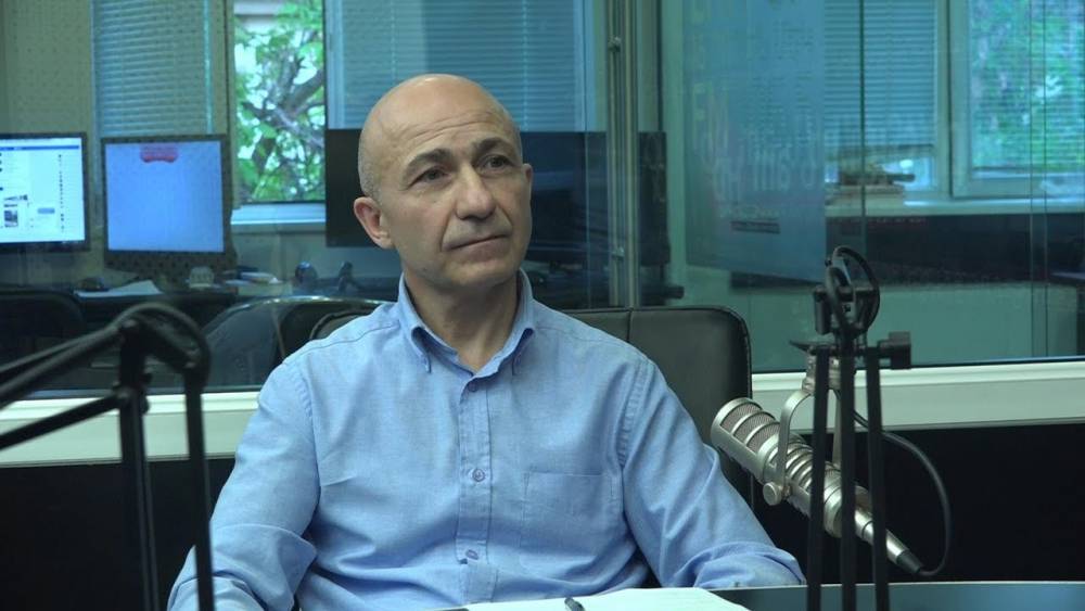 Պետք է խթանել, որպեսզի  գումարները մտնեն տնտեսության մեջ, ոչ թե հանել, տանել բյուջե. տնտեսագետ