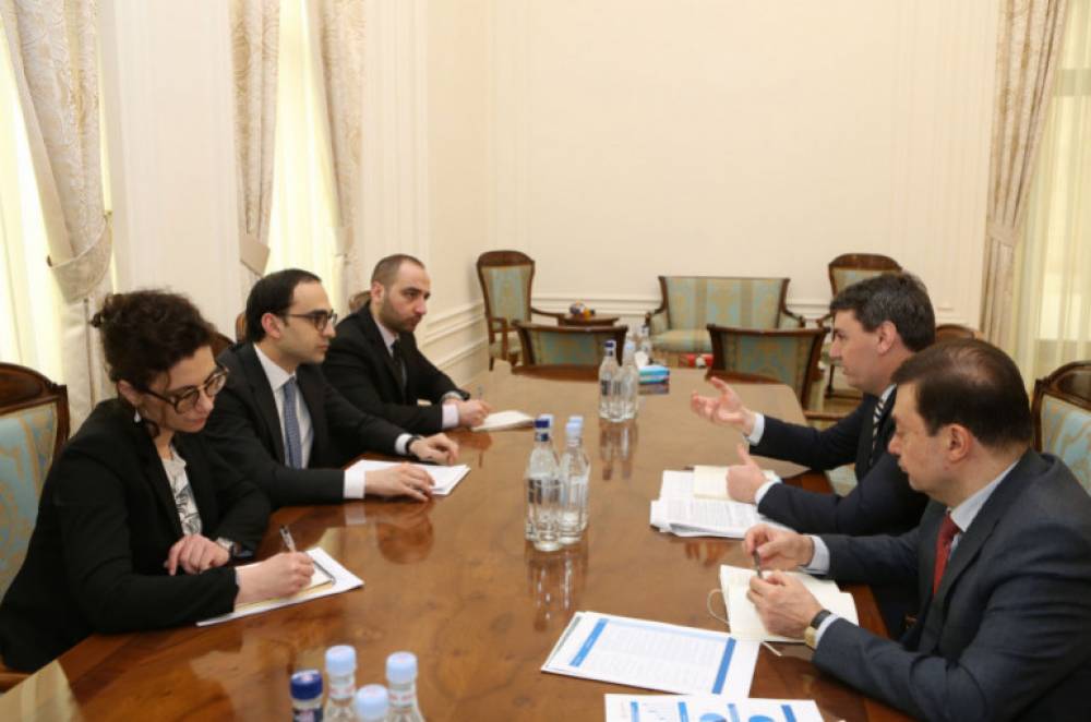 Տիգրան Ավինյանն ու Եվրոպական ներդրումային բանկի ներկայացուցիչը քննարկել են ընթացիկ համագործակցությունը