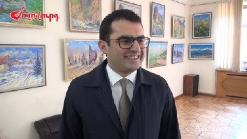 Հայտնի է՝ աջ ղեկով ավտոմեքենաների հարցի քննարկման օրը