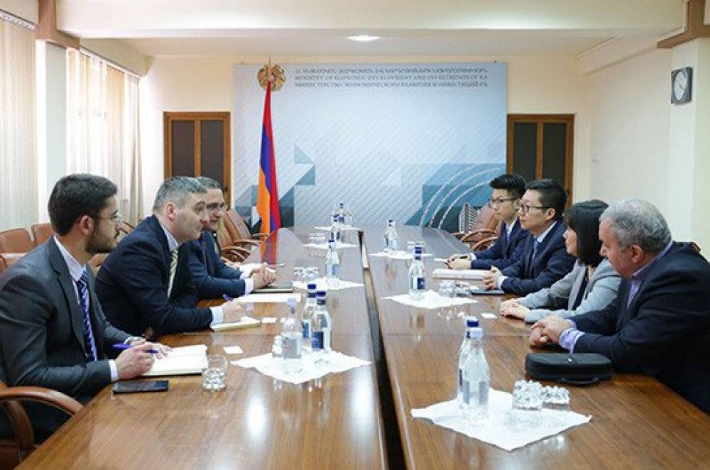 Նախարարը չինական «Ավիկ» հոլդինգի ներկայացուցիչների հետ քննարկել է Հյուսիս-Հարավ ծրագրի իրականացմանը և ֆինանսական բաղադրիչին առնչվող հարցեր