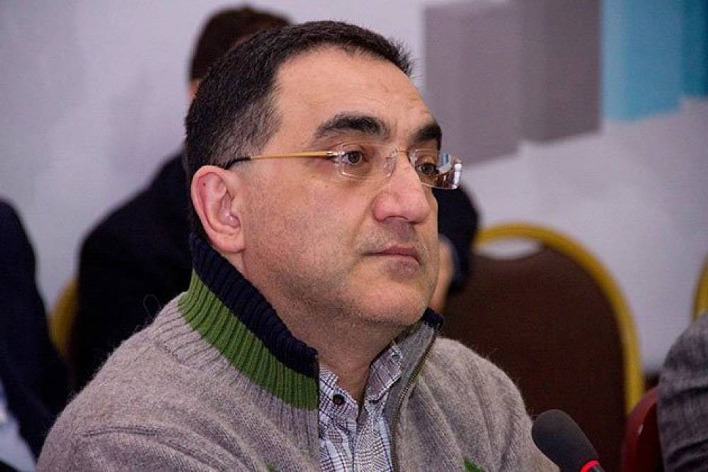 «Սթափվե՛ք, հարգելի կառավարիչներ». Արմեն Դարբինյան
