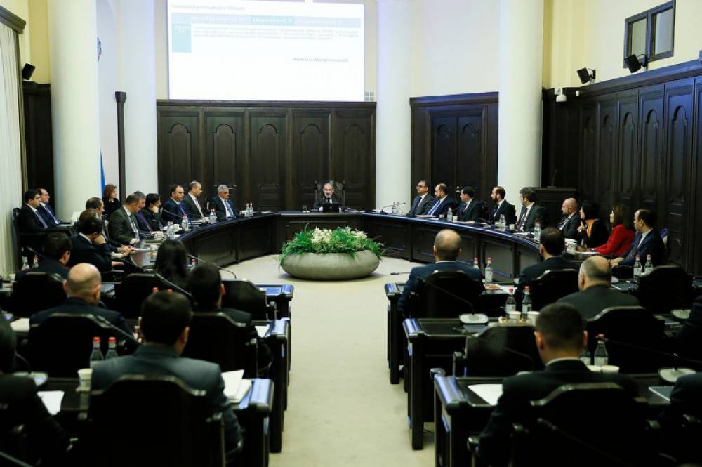 Ինչո՞ւ քամուն տվեցին «թավշյա» փետուրները․ «Փաստ»