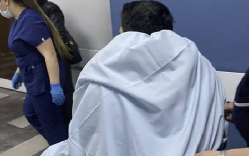 Ալեն Սիմոնյանը սայթաքել և վնասել է արմունկը. այժմ նա «Նաիրի» ԲԿ-ում է.(լուսանկար)