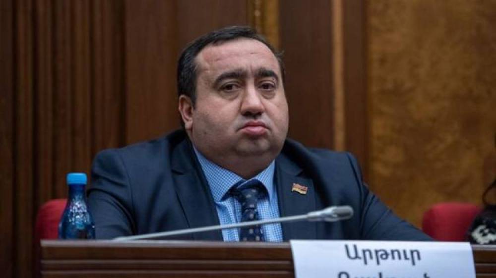 ՔՊ-ն գրավում է դատական համակարգը․ նախկին պատգամավորը՝  դատարանի նախագահ․ «Հրապարակ»